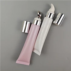 Acu krēma tūbiņu iepakojums